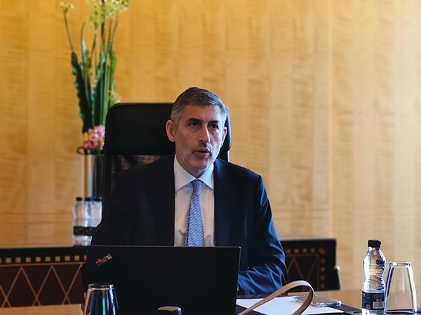 OneWeb��ϯ��(zh��)�й�Adrian Steckel�� �����ﰲ��˹�ؿˠ���